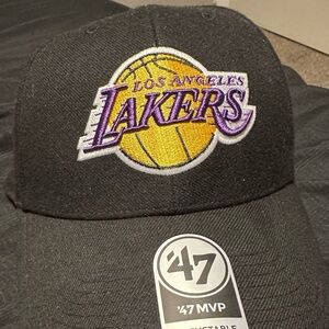 Lakers strap hat os 47